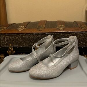 Cooper Key Girl’s Radiant Glitter Strap Heels